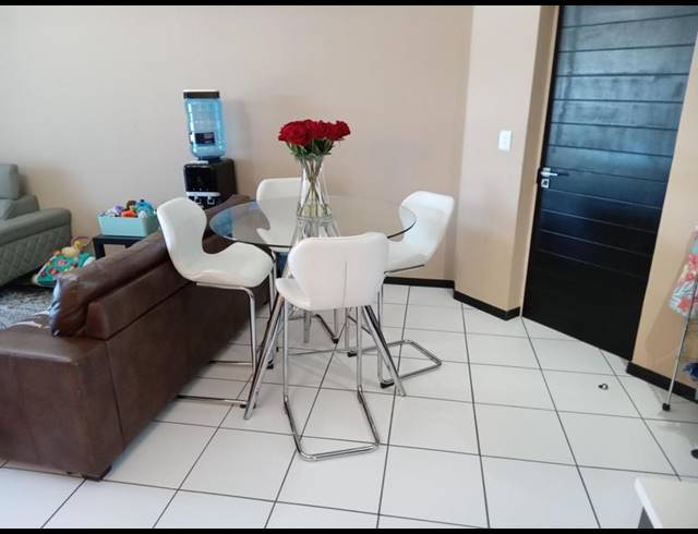 3 BEDROOM TOWNHOUSE FOR SALE IN GREENSTONE HILL